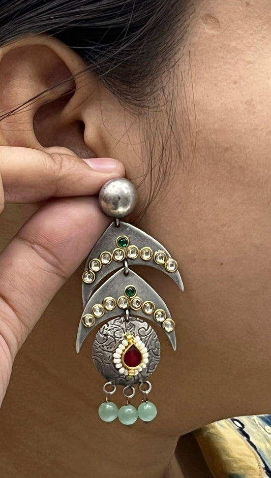 Yashika Silver Look Alike Earings In Emerald And Water Drops For Women