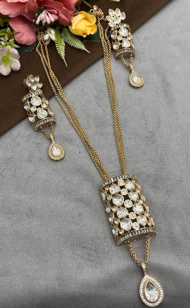 Long Chain Necklace With Broad Pendent Set for woman