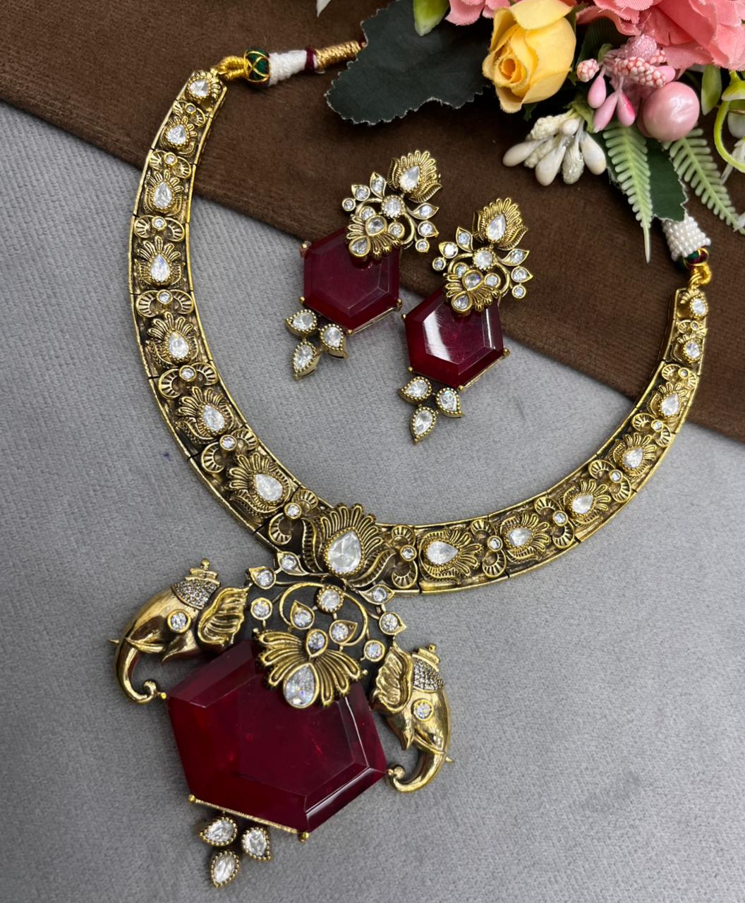 Antique Elephant Hasli for woman