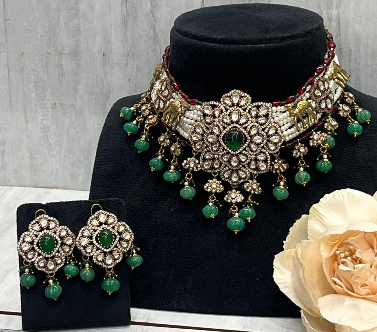 Beaded Broad Choker With Oversized Studs for woman