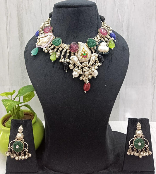 Silver look alike necklace in pachi kundan stones for women