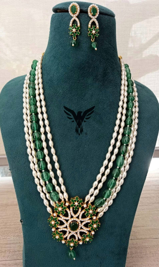 Rupitha Fresh water pearl Necklace In Green