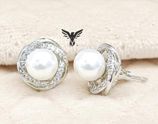 DESIGNER EARRINGS  WITH PEARLS