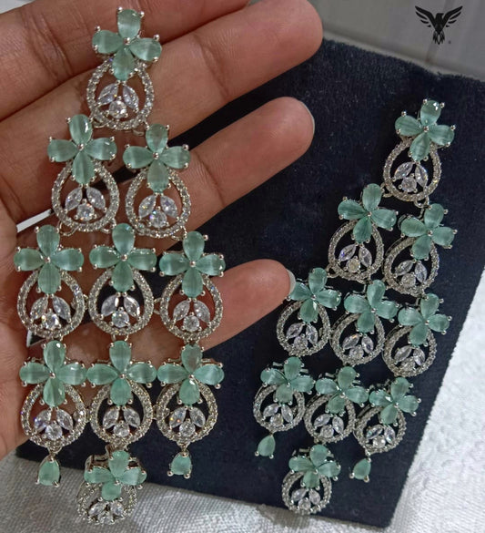 Niva Diamond Earings In Mint For Women