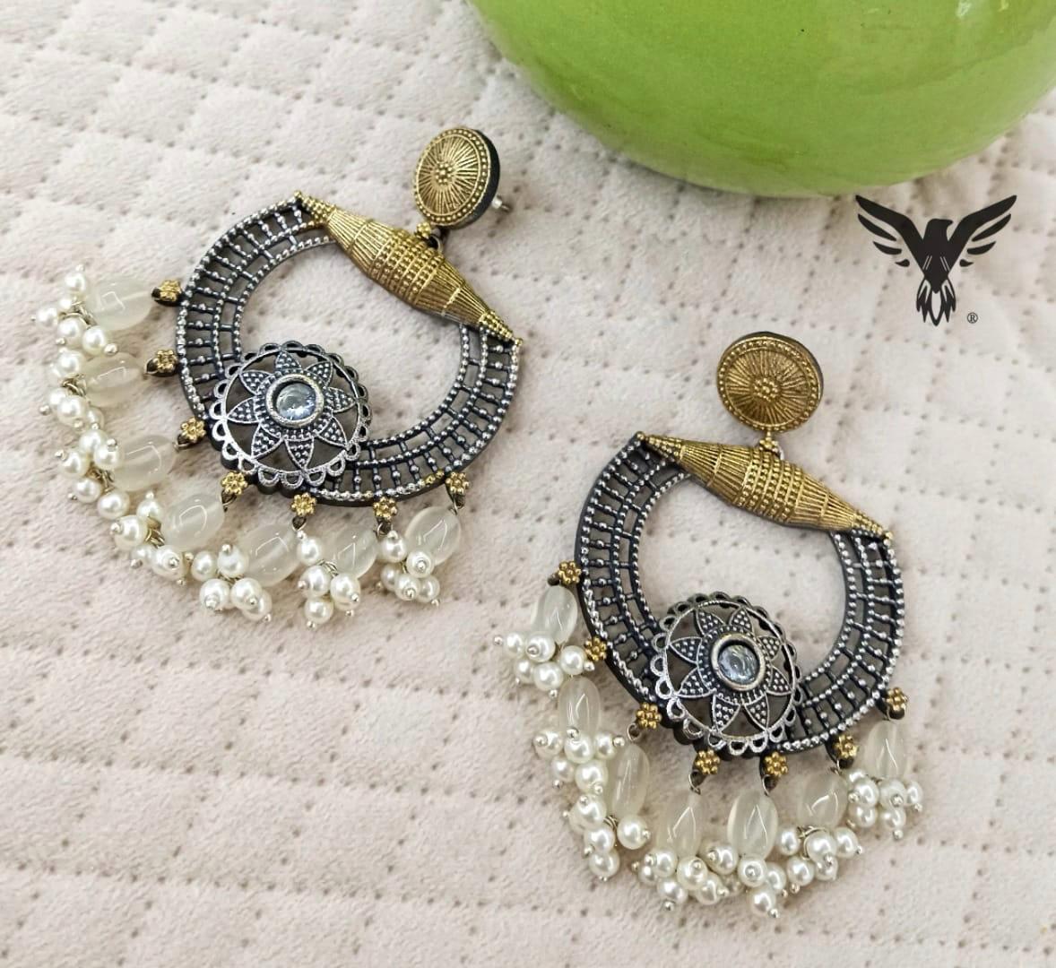 Sandhi Gold Plated Silver Look Alike In Water Drops Earings For Women