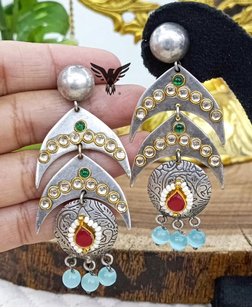 Yashika Silver Look Alike Earings In Emerald And Water Drops For Women