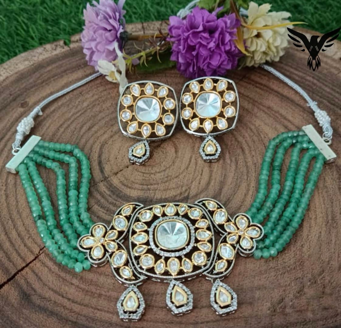 Lavish Multi Layered Mala In Kundan Broach Necklace For Women