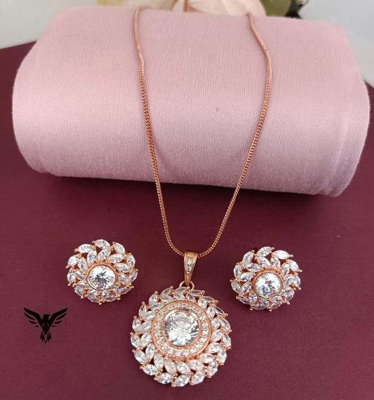 Methili Diamond Pendent Set With Rose Gold Chain