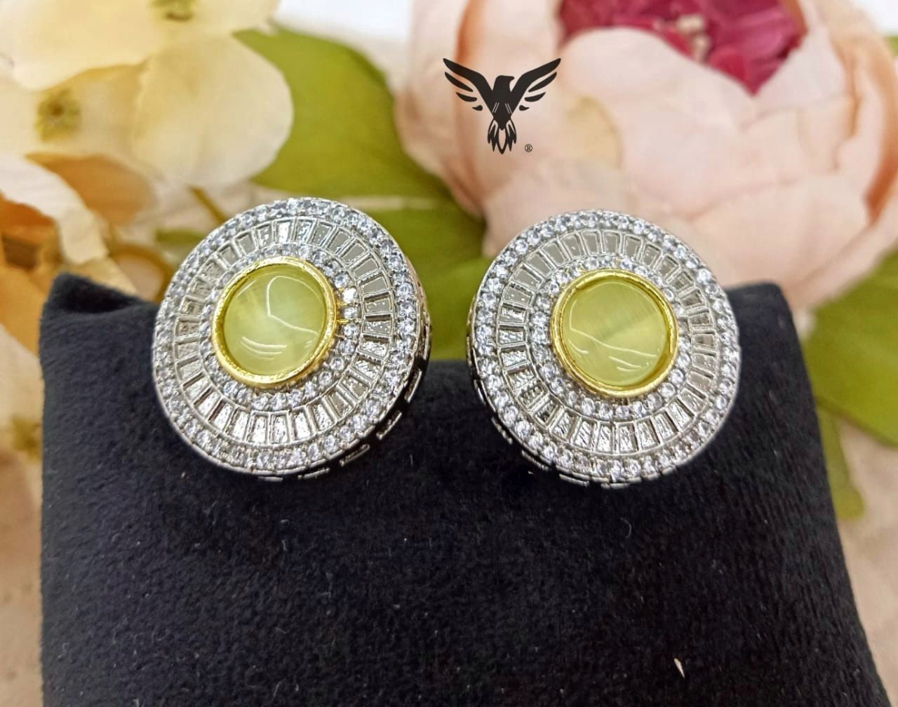 Nia Polki Studs In Kundan And Setting Stone Diamond For Women