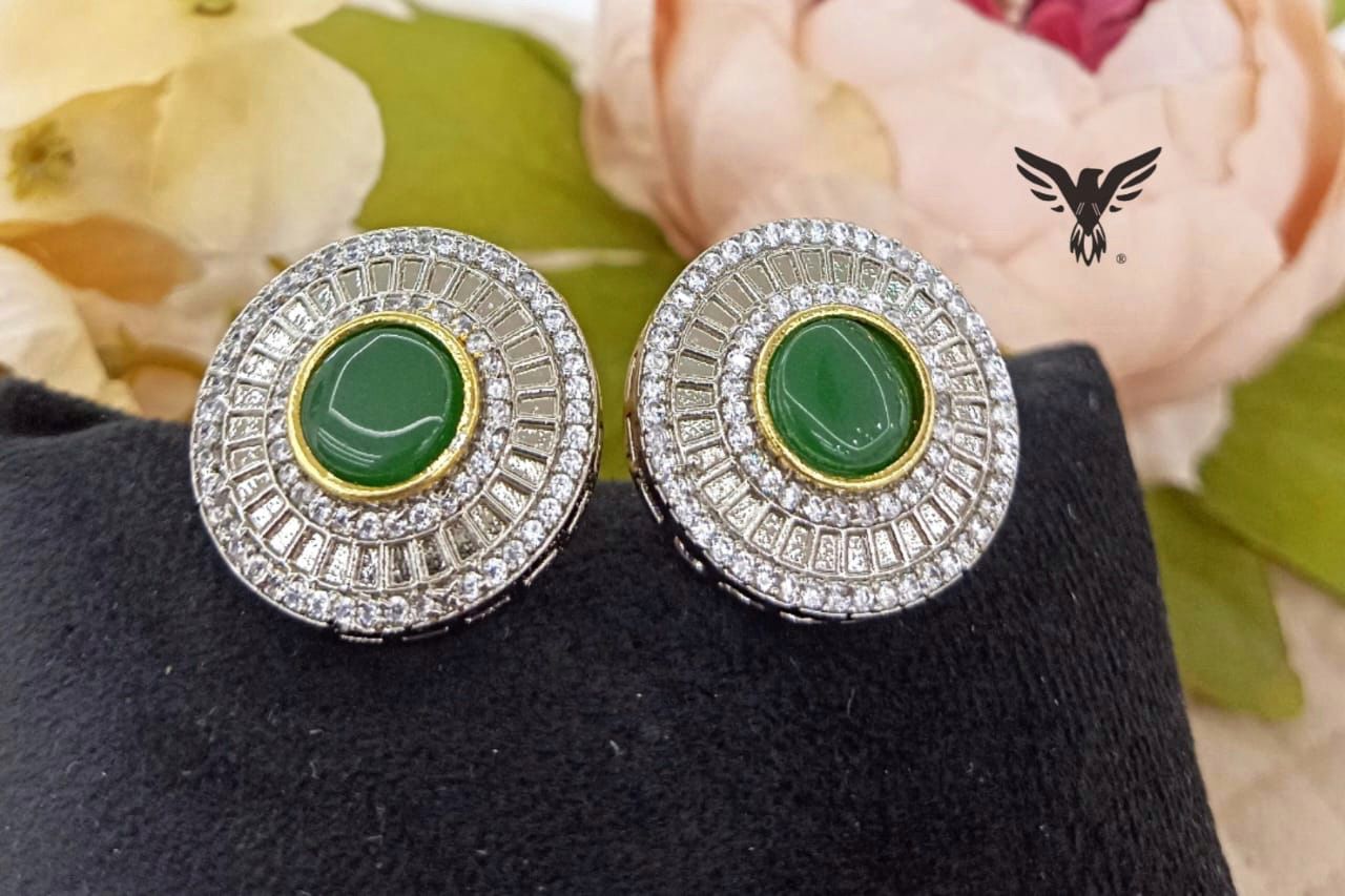 Nia Polki Kundan And Setting Stone Diamond Studs In Emerald For Women