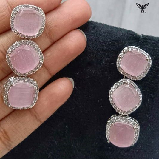 Niharika Diamond Earing In Pink For Women