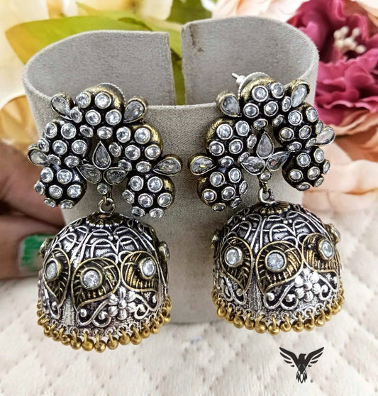 Simran Silver Look Alike Jhumki In White For Women