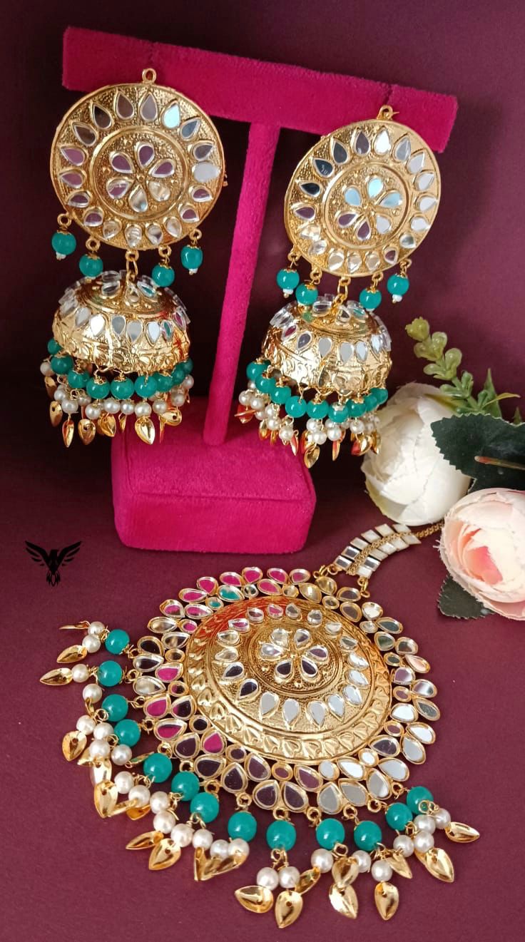 Aagya Kundan Mangtika And Earings In Turquoise For Women