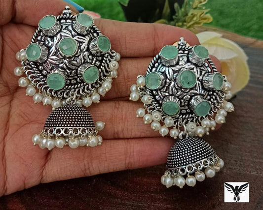 Simar Silver Look Alike Jhumki Earings In Mint Kundan For Women