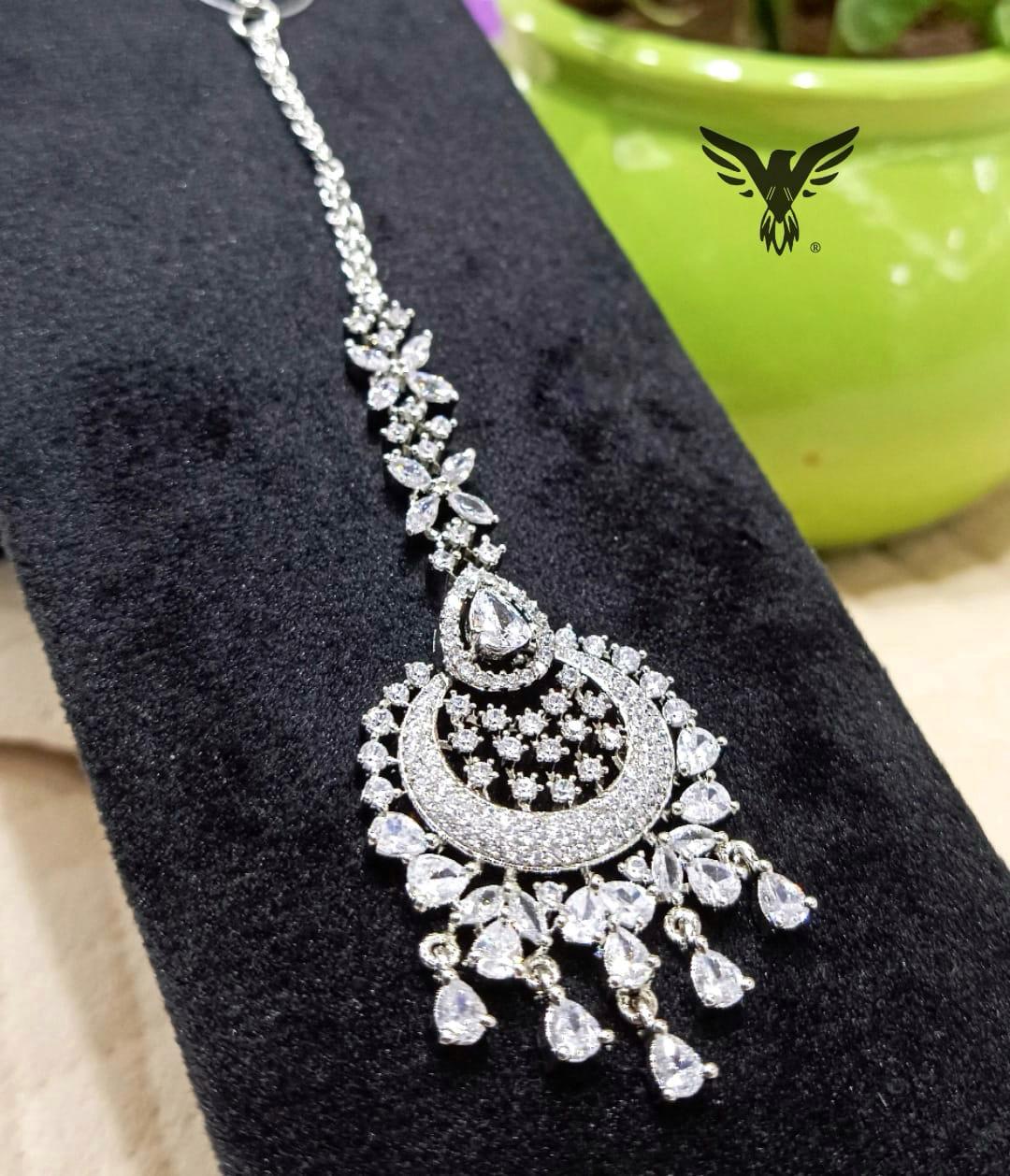 Ruksana Chand Tikka In Silver Polished