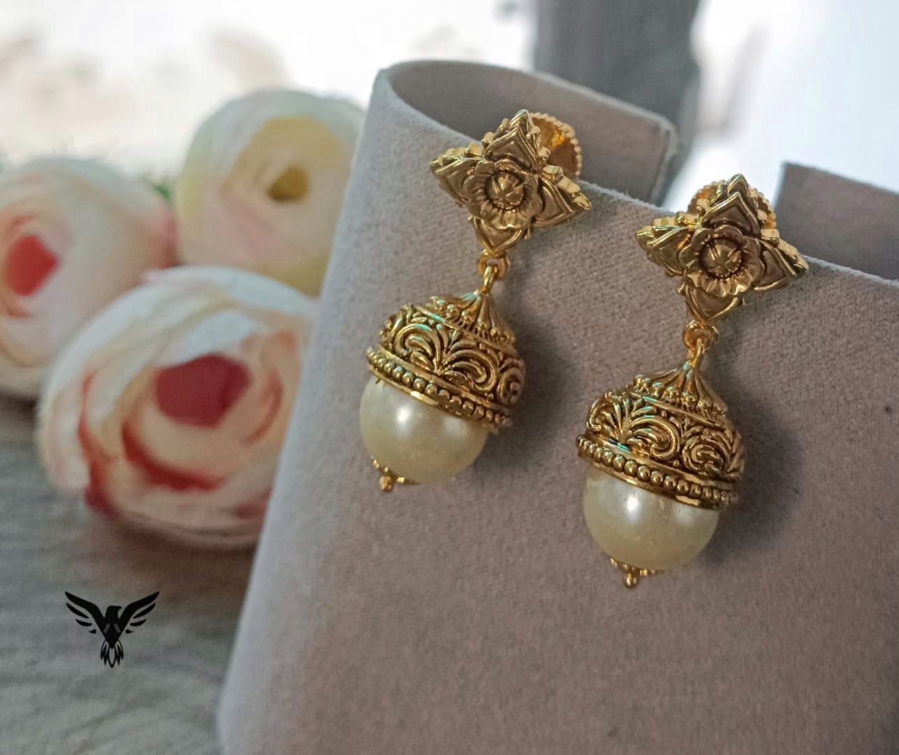 Rahi Gold Plated Earings In Pearl Drop For Women