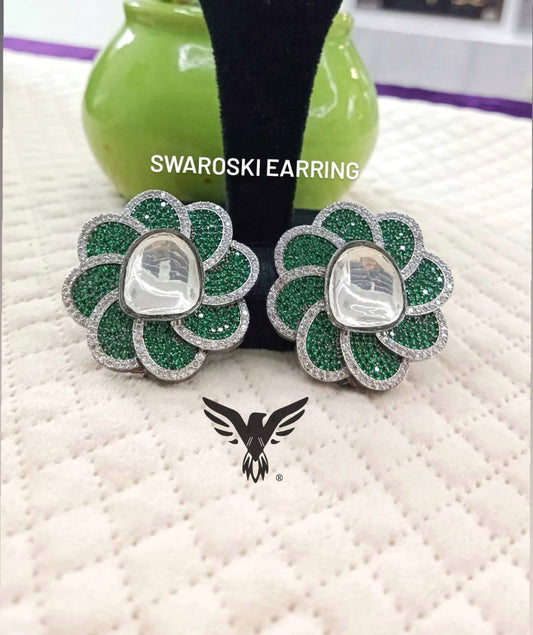 Twinkle Emerald Invisible Setting Stone Stud Earrings with Kundan