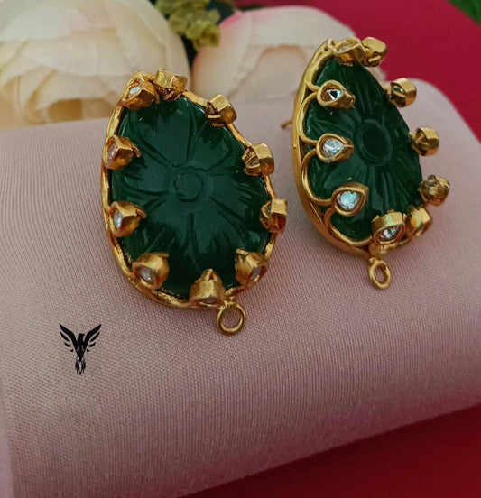 Itisha Carved Stone Stud Earings In Emerald for Women