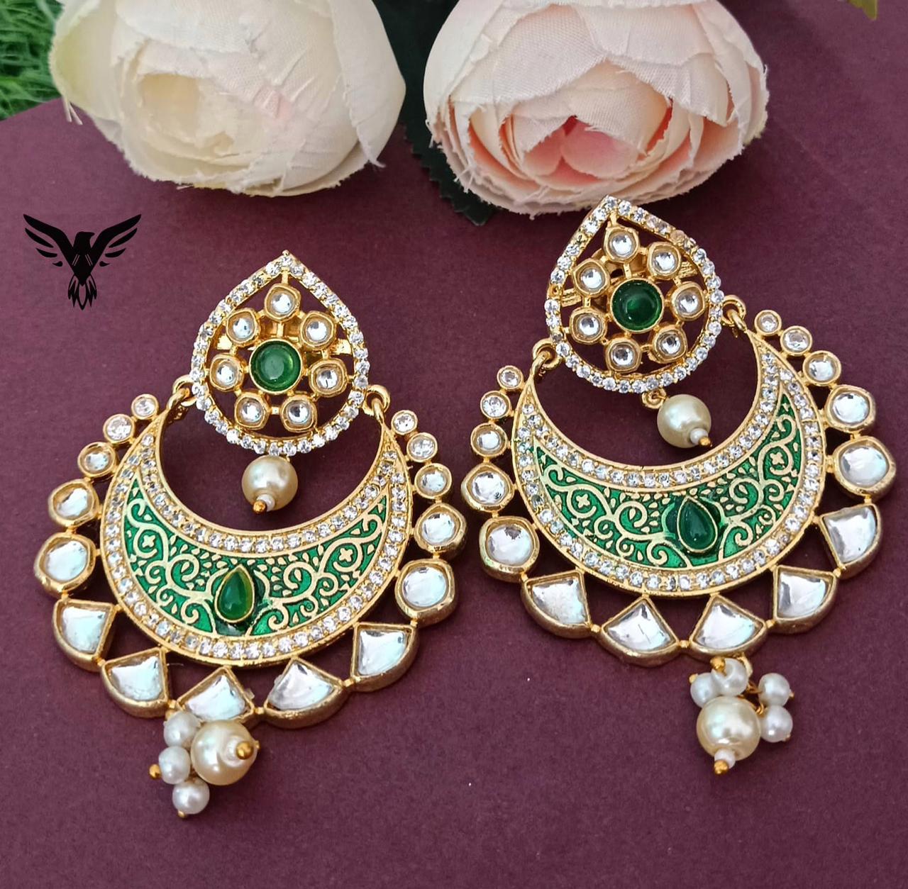 Anukriti Gold plated Kundan Earings In Emerald For Women