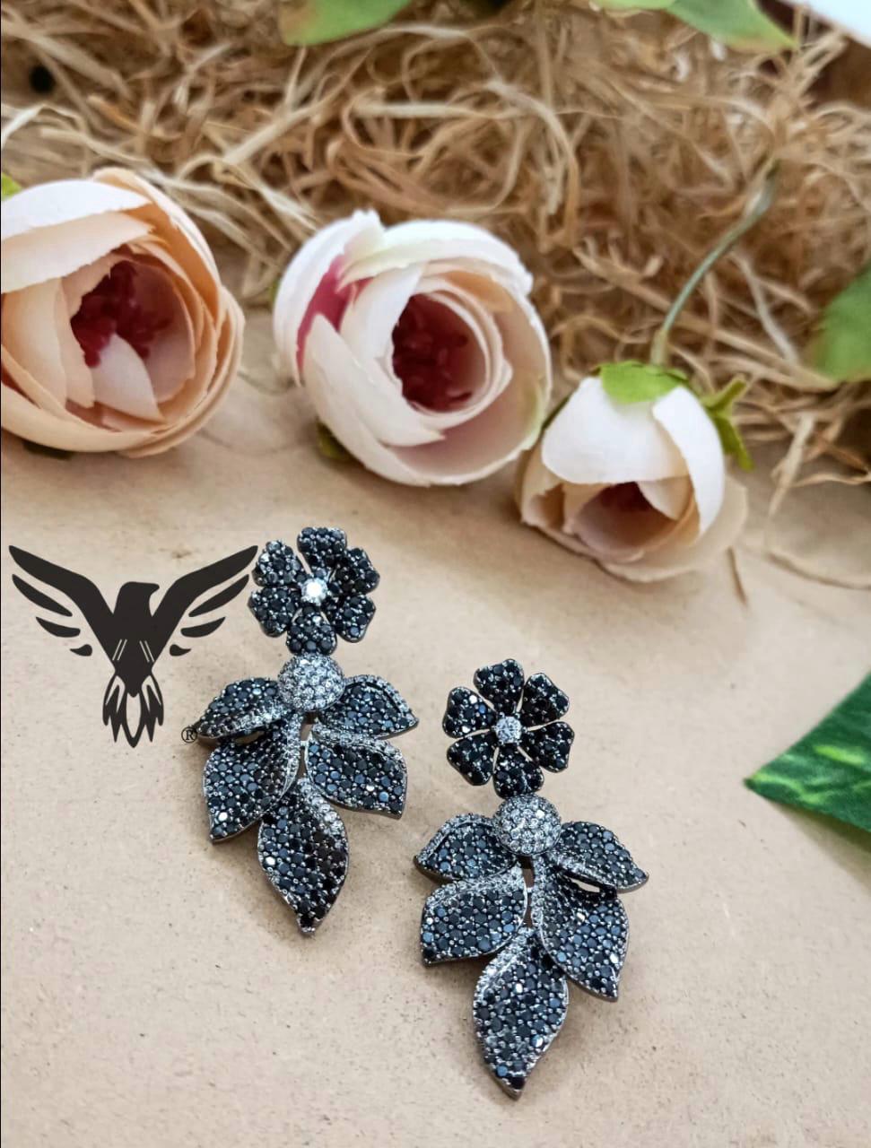 Toshi Cz Stone Diamond Earings In Black For Women