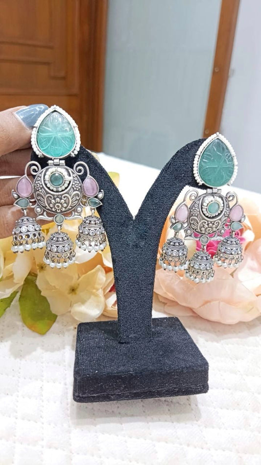 Farida silver look alike earrings