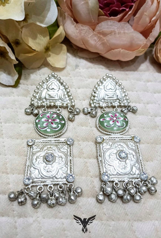 Avneet Silver Look Alike Earings In Meenakari Stone For Women