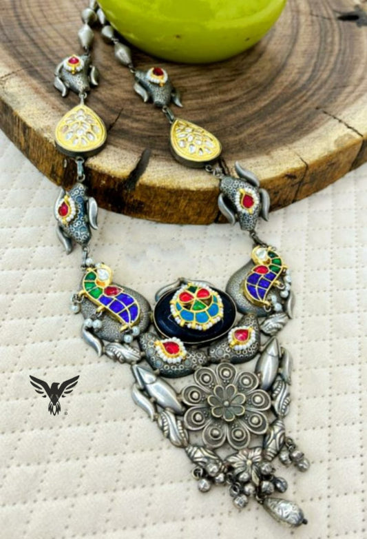 Zehen long multicolour necklace in silver look alike