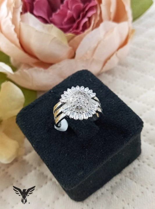 ELORA CZ ROUND SHAPE RING