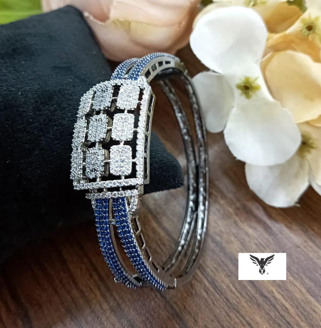 Lasya Beautiful  Diamond Bracelet in Sapphire blue For Women
