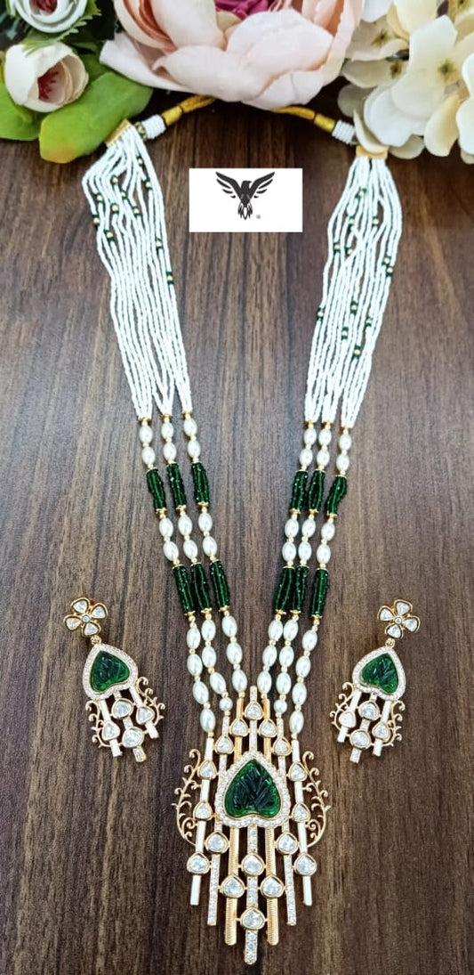 Vidhi kundan long necklace with earrings in Emerlad green For Women