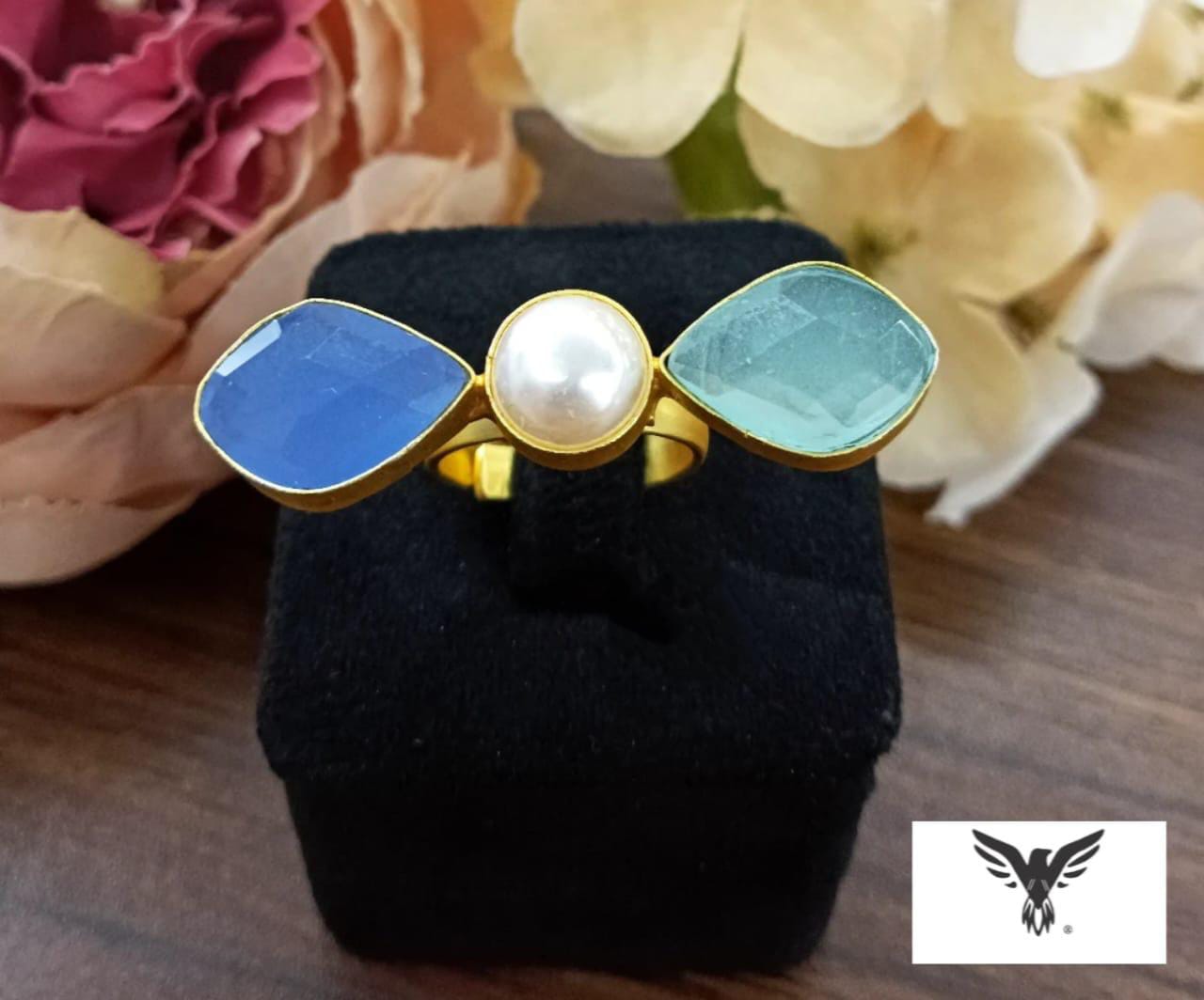 Pearl with petals duzy stone ringfor women