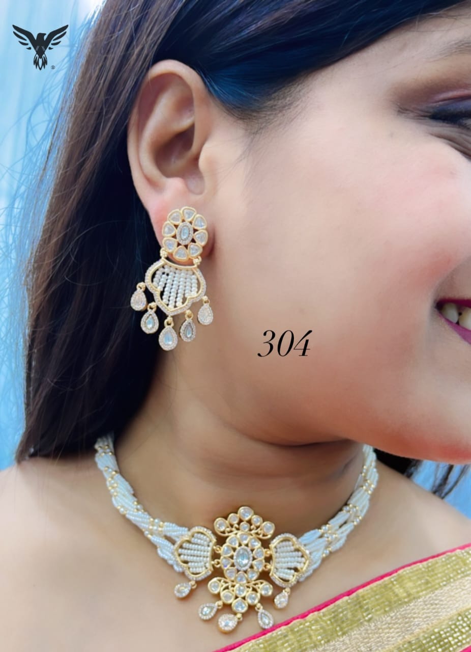 Daksha kundan choker necklace with earrings in mosanite For Women