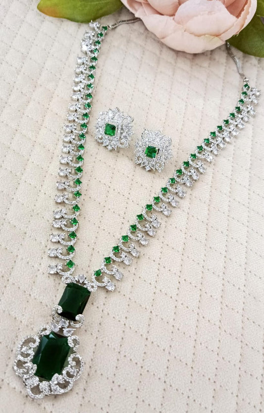 Neeta Ambani Emerald diamond  Necklace