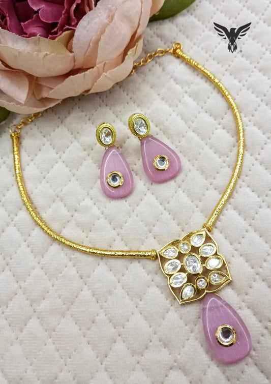 Urisha square kundan hasli in Pink for women