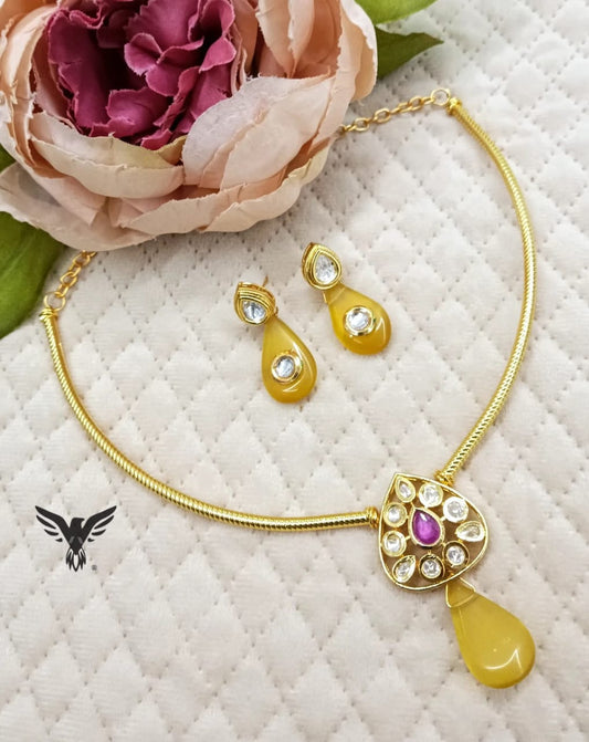 Ziva Triangle kundan hasli in Yellow for women