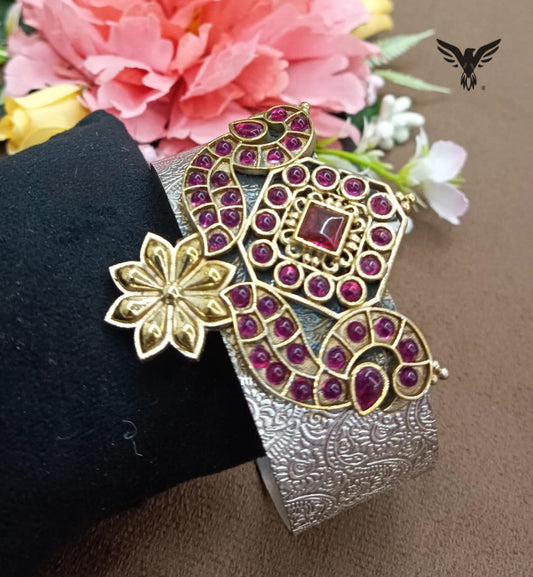 Yashika broad Silver Look Alike with kemp stone in Pink Bracelet For Women