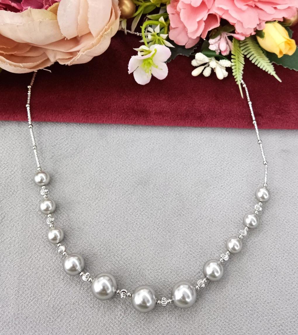 Precious Baroque in Light Grey necklace For Women