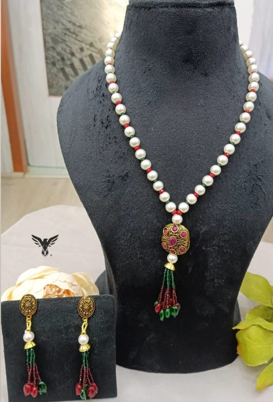 Pearl string with hydra hanging beads mala in Multicolour from jaipur