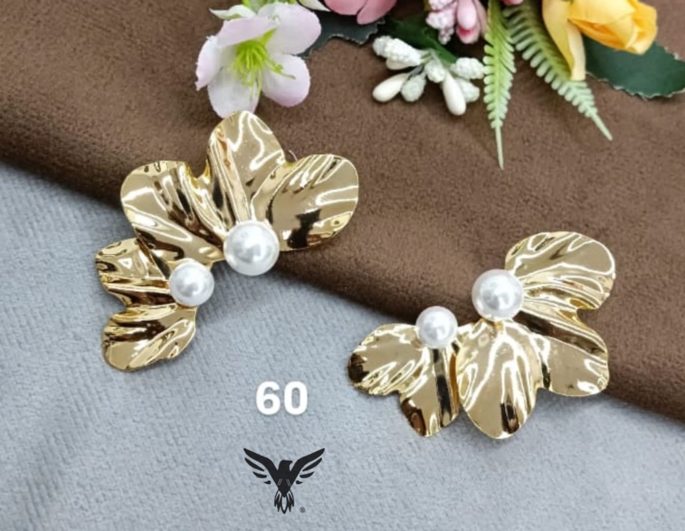 PEARL STATEMENT EARRINGS