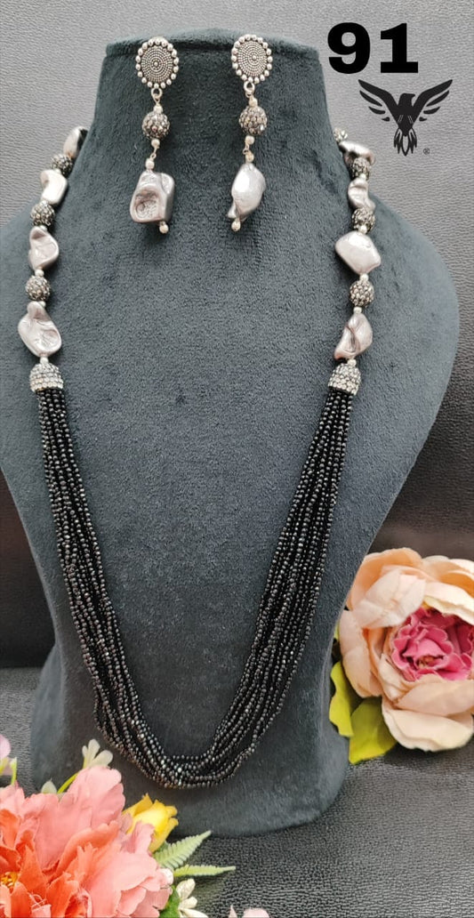 HALF LAYERD AND STONES MALA IN BLACK FOR WOMEN