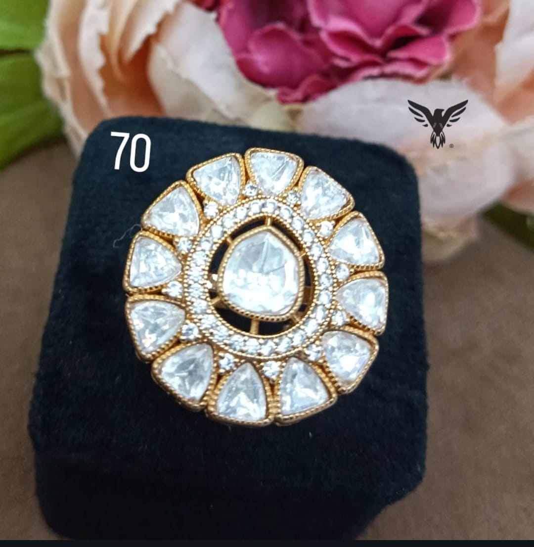 ROUND MOSSINITE RING WITH CG  WHITE STONE FOR WOMEN