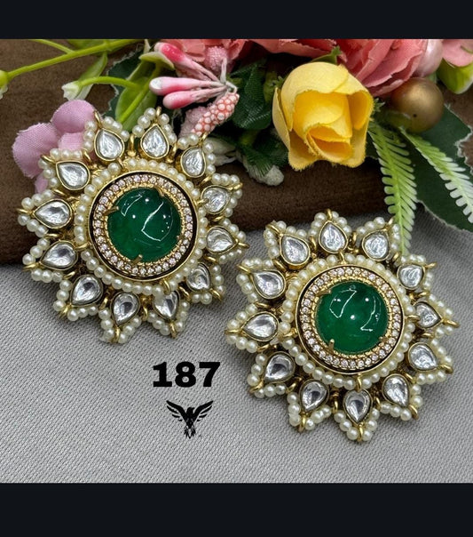 SUNFLOWER MOSSANITE WITH PEARLS STUDS IN GREEN FOR WOMEN