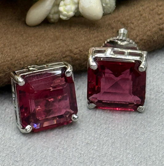 SQUARE SHAPE RED COLOUR CZ STONE FOR WOMAN