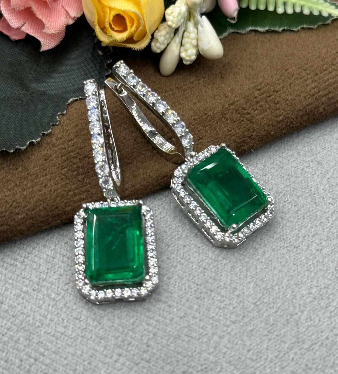 GREEN COLOUR CZ STONE STUDS