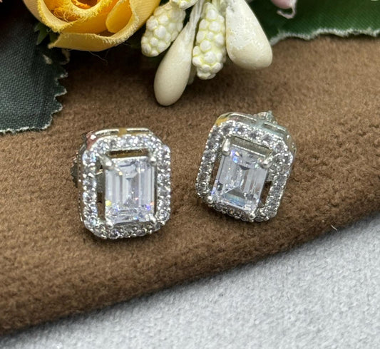 SILVER POLISH CLASSIC AD STUDS