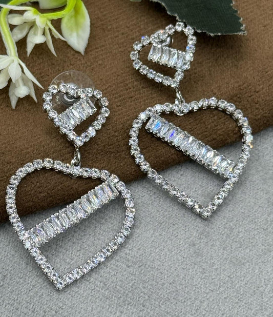HEART SHAPE SILVER POLISH AD STONE EARRING