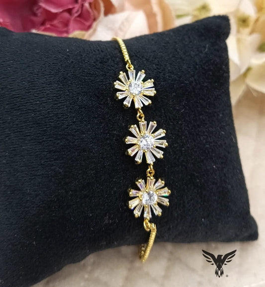 CLASSIC FLOWER SHAPE CZ STONE WITH GOLD POLISH BRACELET FOR WOMEN