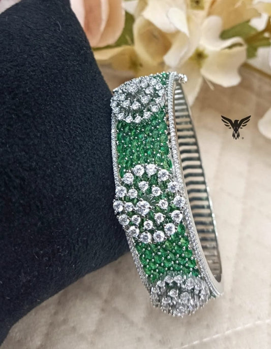 GREEN AND SILVER CZ STONE SILVER PLATE BRACELET