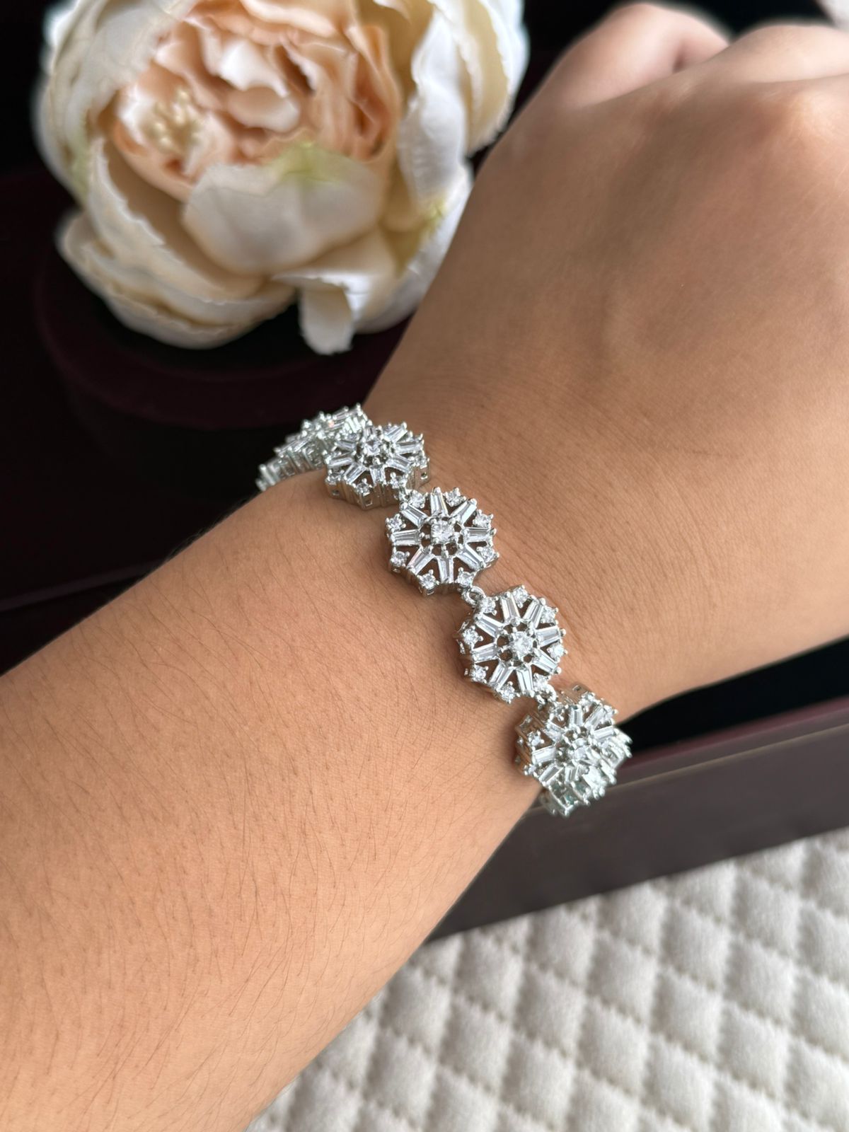 FLORAL  WITH CZ STONE BRACELET FOR WOMEN