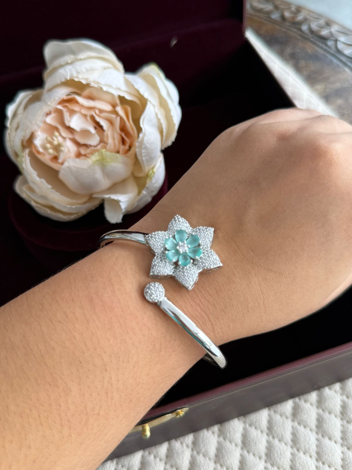 MINT AND SILVER CZ STONE FLOWER SHAPE BRACELET